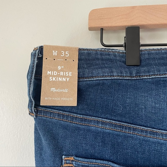 Madewell 9” Button Front Mid-Rise Skinny Jeans - Picture 2 of 9